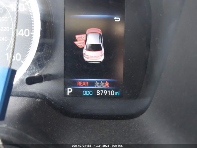 5YFEPMAE2MP182900 Toyota COROLLA LE