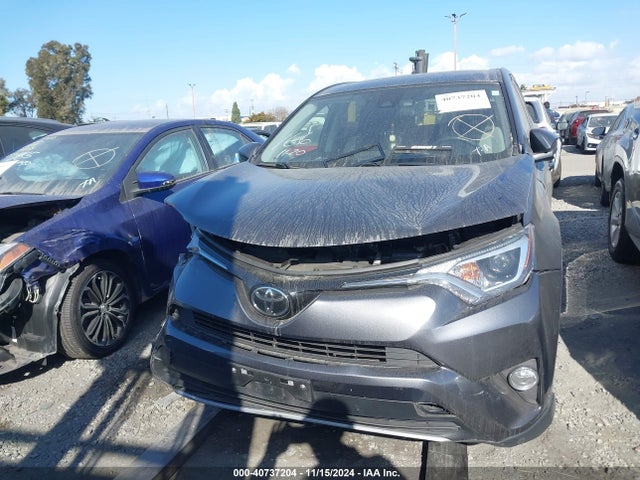Toyota Rav4 Xle 2018 JTMWFREV1JJ745756 Image 12