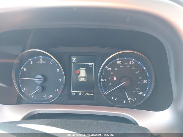 Toyota Rav4 Xle 2018 JTMWFREV1JJ745756 Image 7