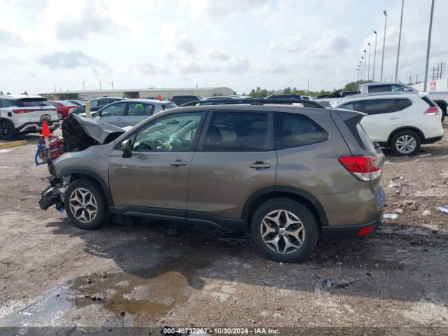 JF2SKAEC2KH449505 Subaru Forester Premium