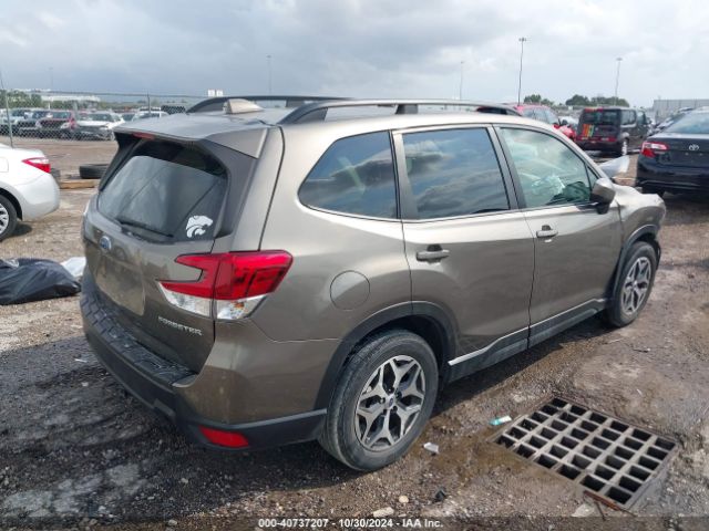 JF2SKAEC2KH449505 Subaru Forester Premium