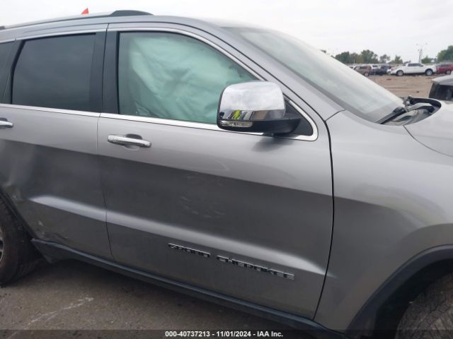 1C4RJEBG2JC155743 Jeep Grand Cherokee Limited 4x2