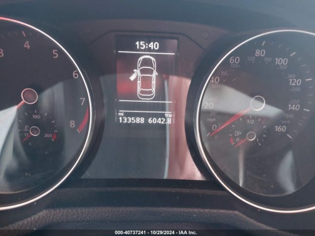 1VWAA7A30JC016490 Volkswagen Passat 2.0t R-line/2.0t S