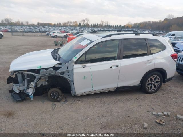 JF2SKAGC4KH576298 Subaru Forester Premium