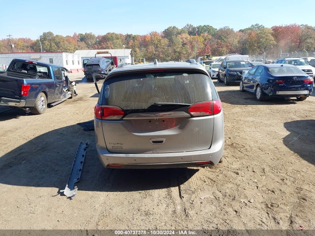 Chrysler Pacifica Touring L 2018 2C4RC1BG1JR269632 Image 16