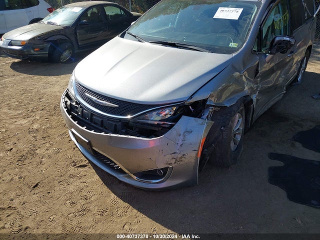 Chrysler Pacifica Touring L 2018 2C4RC1BG1JR269632 Image 6