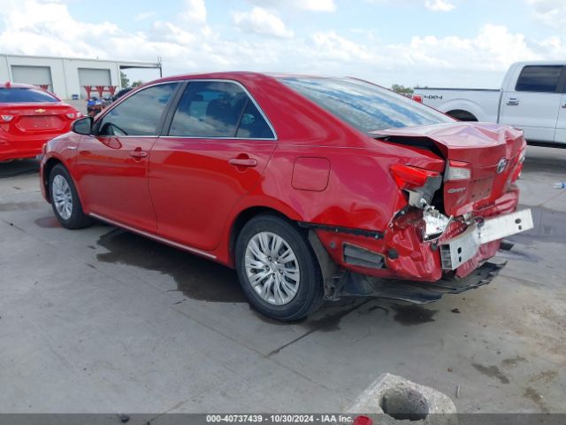 4T1BD1FK0EU138144 Toyota Camry Hybrid Le
