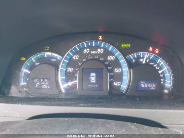 4T1BD1FK0EU138144 Toyota Camry Hybrid Le