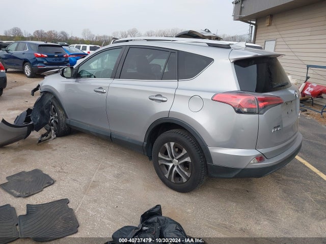 Toyota RAV4 LE 2016 2T3BFREV8GW448766 Image 3