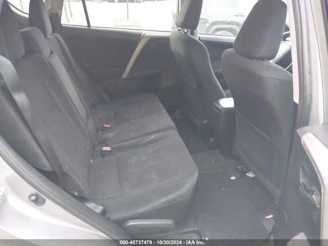 Toyota RAV4 LE 2016 2T3BFREV8GW448766 Image 8