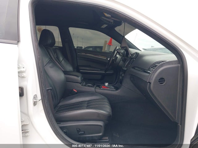 2C3CCABTXLH180822 Chrysler 300 300s