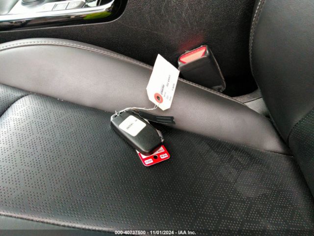 5XYRKDLF9NG103282 KIA SORENTO SX