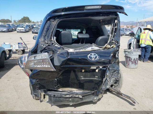 Toyota Sienna Se 8 Passenger 2017 5TDXZ3DC8HS771079 Image 16