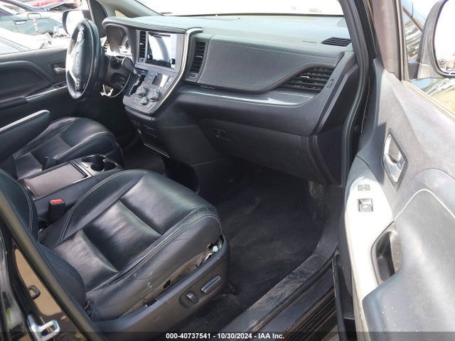 Toyota Sienna Se 8 Passenger 2017 5TDXZ3DC8HS771079 Image 5