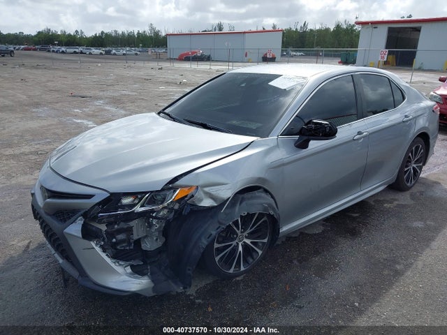 Toyota CAMRY SE 2020 4T1G11AK0LU367555 Image 2