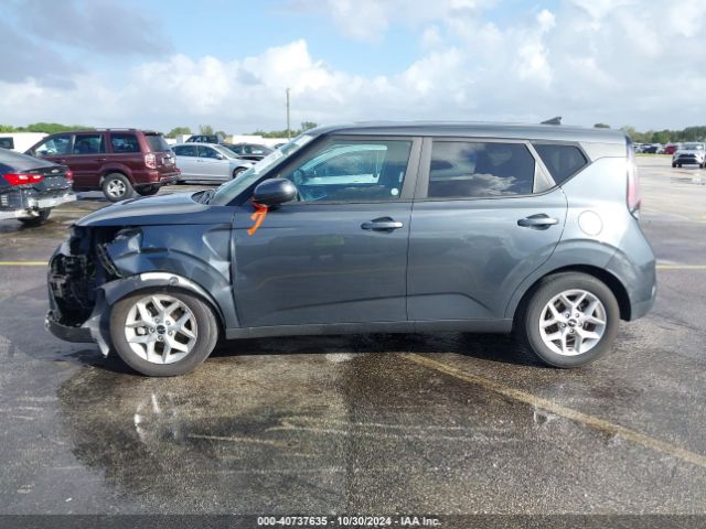 KNDJ23AU8R7907665 KIA SOUL LX