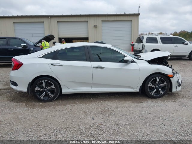 Honda Civic Touring 2016 19XFC1F98GE026201 Image 13