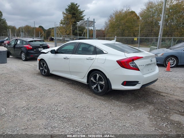 Honda Civic Touring 2016 19XFC1F98GE026201 Image 3