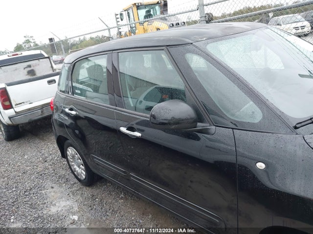 Fiat 500L POP 2015 ZFBCFAAHXFZ035447 Image 13