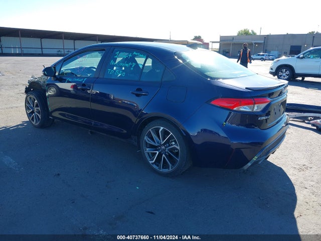 Toyota COROLLA SE 2020 5YFS4RCE8LP012240 Image 3