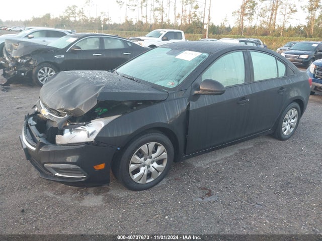 Chevrolet Cruze Ls Auto 2015 1G1PA5SH3F7144629 Image 2