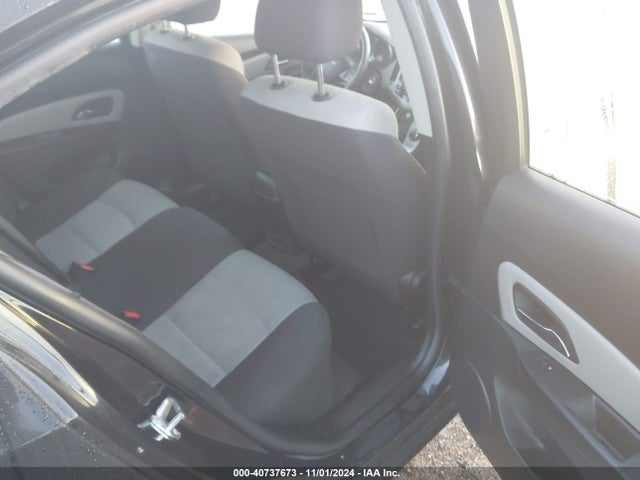 Chevrolet Cruze Ls Auto 2015 1G1PA5SH3F7144629 Image 8