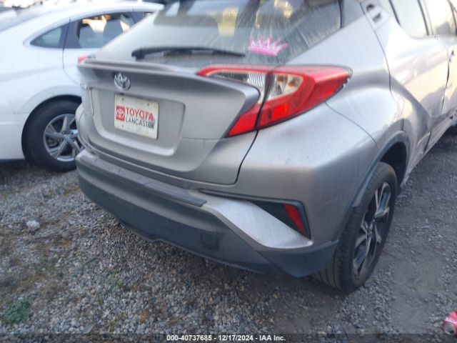 JTNKHMBXXK1020946 Toyota C-HR XLE