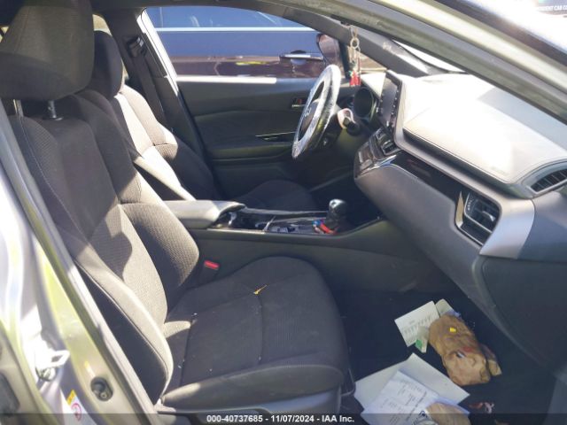 JTNKHMBXXK1020946 Toyota C-HR XLE