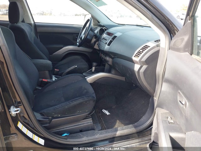 2008 MITSUBISHI OUTLANDER JA4MT31X88Z015059 Photo 4