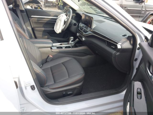 1N4BL4CW8RN409019 Nissan Altima Sr Intelligent Awd