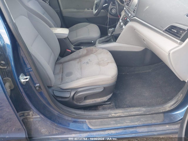 Hyundai ELANTRA SEL 2020 5NPD84LF6LH557875 Image 5