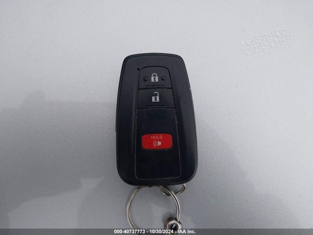 Toyota Prius Two 2016 JTDKBRFU3G3528450 Image 11