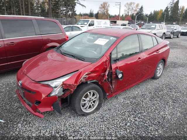 Toyota Prius Two 2016 JTDKBRFU3G3528450 Image 2
