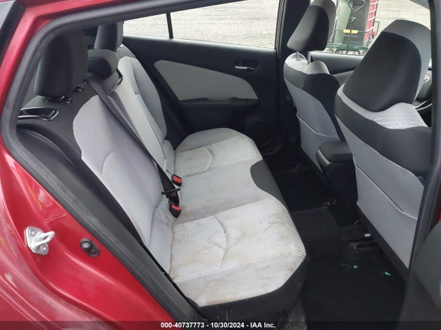 Toyota Prius Two 2016 JTDKBRFU3G3528450 Image 8