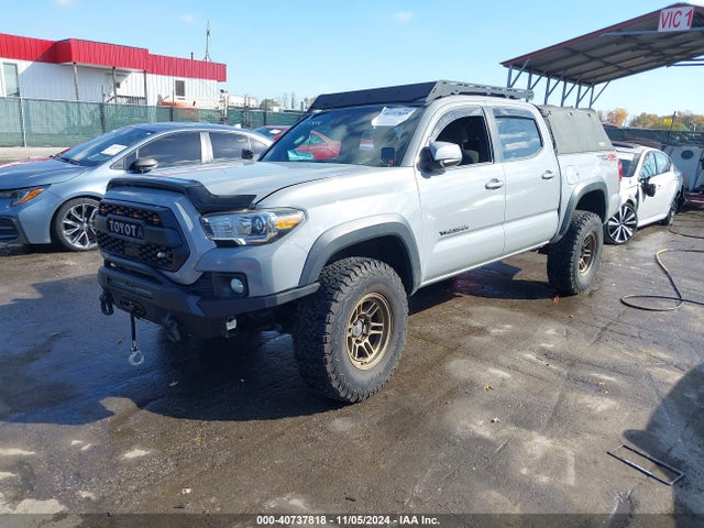 3TMCZ5AN4KM265935 Toyota Tacoma Trd Off Road