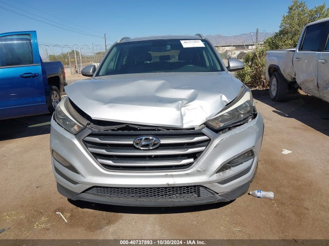 Hyundai Tucson Sel Plus 2018 KM8J33A41JU717317 Image 12