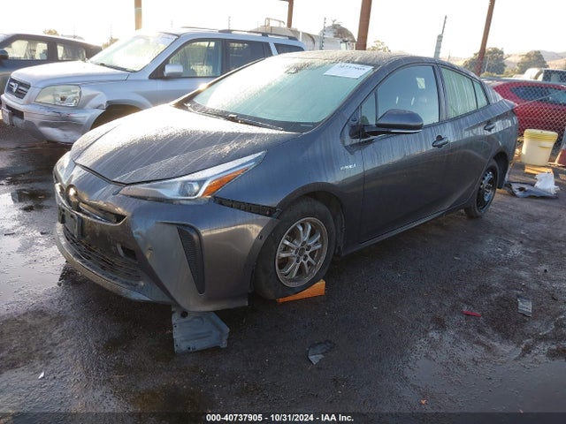 Toyota Prius Le 2019 JTDKARFU3K3089813 Image 2