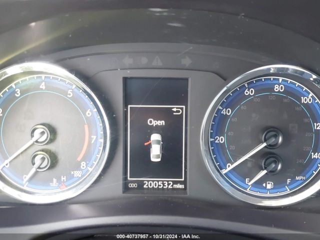 5YFBURHE3HP708827 Toyota Corolla Xle