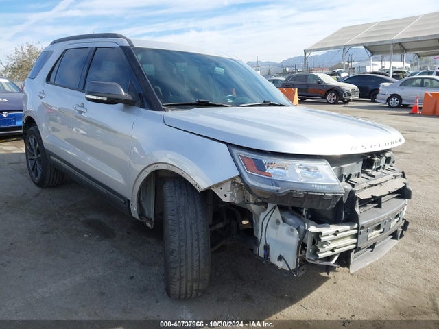 Ford EXPLORER XLT 2019 1FM5K7DH7KGA41630 Image 1
