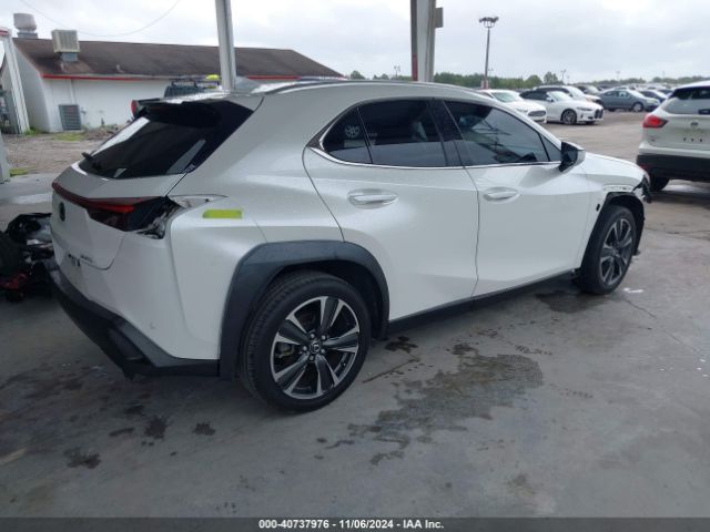 JTHP3JBH0L2022375 Lexus UX 200