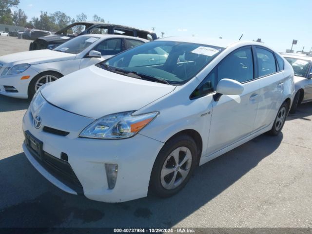 JTDKN3DU6F0449152 Toyota Prius Two