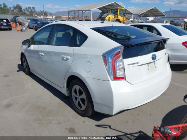 JTDKN3DU6F0449152 Toyota Prius Two