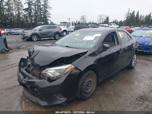 Toyota COROLLA LE 2015 2T1BURHE4FC262457 Image 2