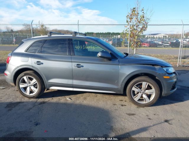 WA1ANAFYXJ2019017 Audi Q5 2.0t Premium/2.0t Tech Premium