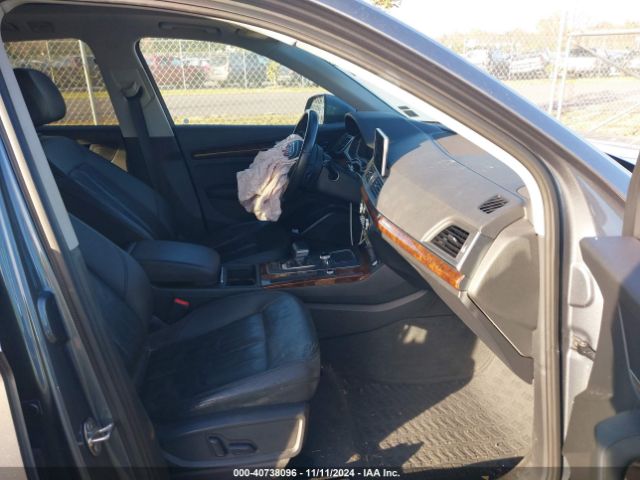 WA1ANAFYXJ2019017 Audi Q5 2.0t Premium/2.0t Tech Premium