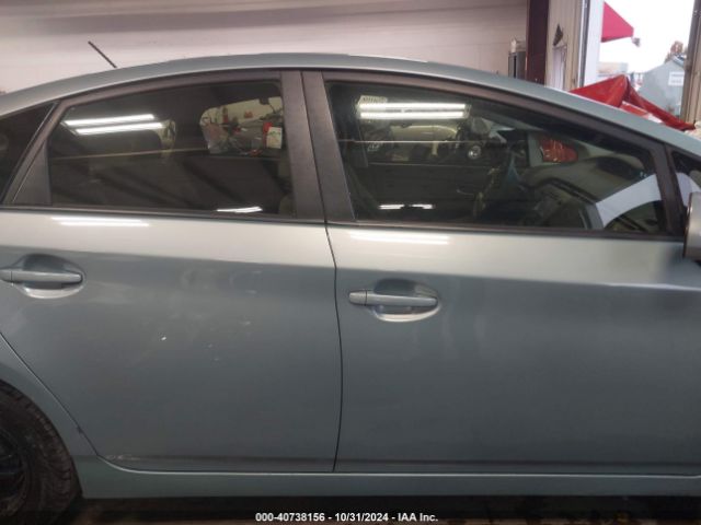 JTDKN3DU9F1875279 Toyota Prius