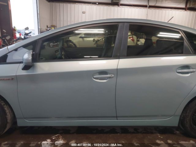 JTDKN3DU9F1875279 Toyota Prius