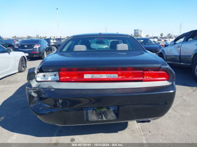 2C3CDYAG1EH225384 Dodge Challenger Sxt