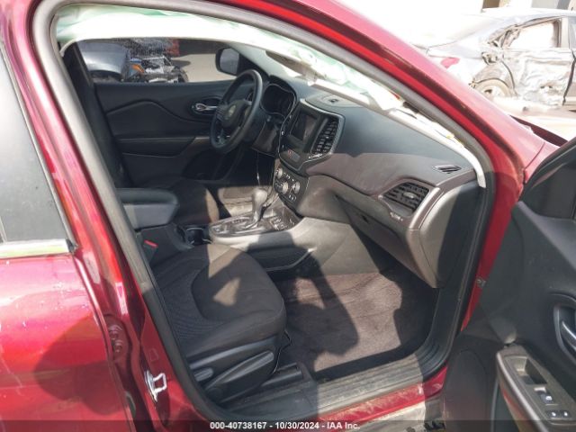 1C4PJLCB5KD145587 Jeep Cherokee Latitude Fwd