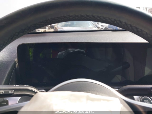 W1N4M4HB6NW197157 Mercedes-Benz Glb 250 4matic